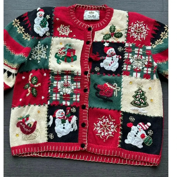 Tiara International Christmas Button-Down Cardigan Sweater medium - Picture 3 of 7